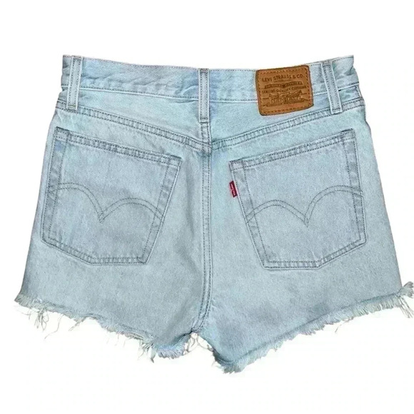 Levi’s Wedgie Short size 26 - Picture 2 of 11